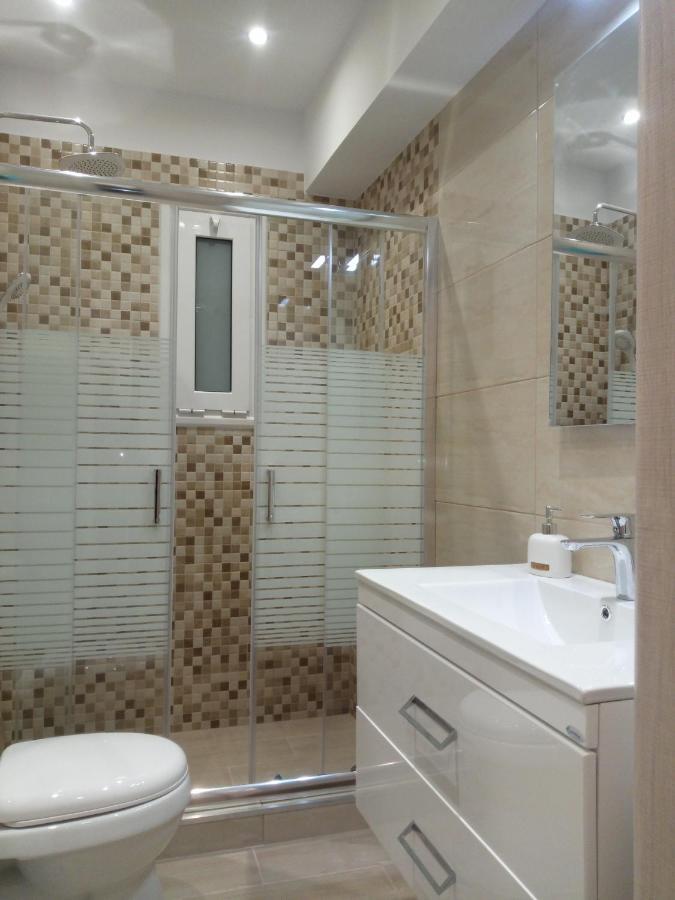 Cozy Studio Near Victoria Metro Station Atina Dış mekan fotoğraf